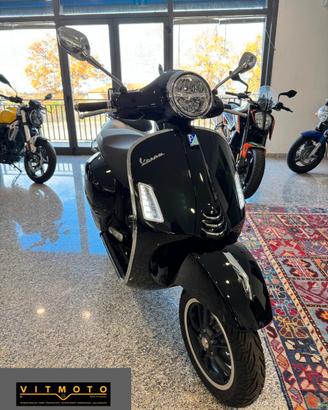 Vespa 125 GTS Super NUOVA