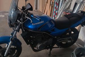 Kawasaki Er 5 500 anno 2006  km 42000
