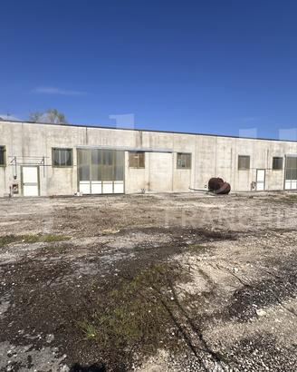 Capannone Industriale Pietradefusi