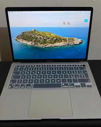 Macbook air M1 2020