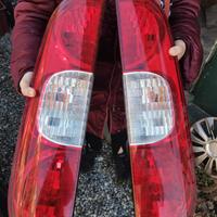 Fari posteriori fiat dobló