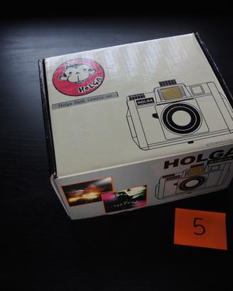 Holga 120 CFN ricondizionata e modificata