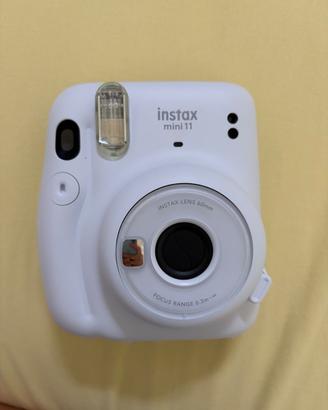 INSTAX MINI 11, con custodia e portafoto
