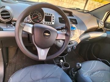 Chevrolet Spark GPL 1.0