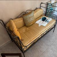 Divano in ferro battuto