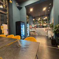 Bar / ristorante in centro città nuovo con dehor