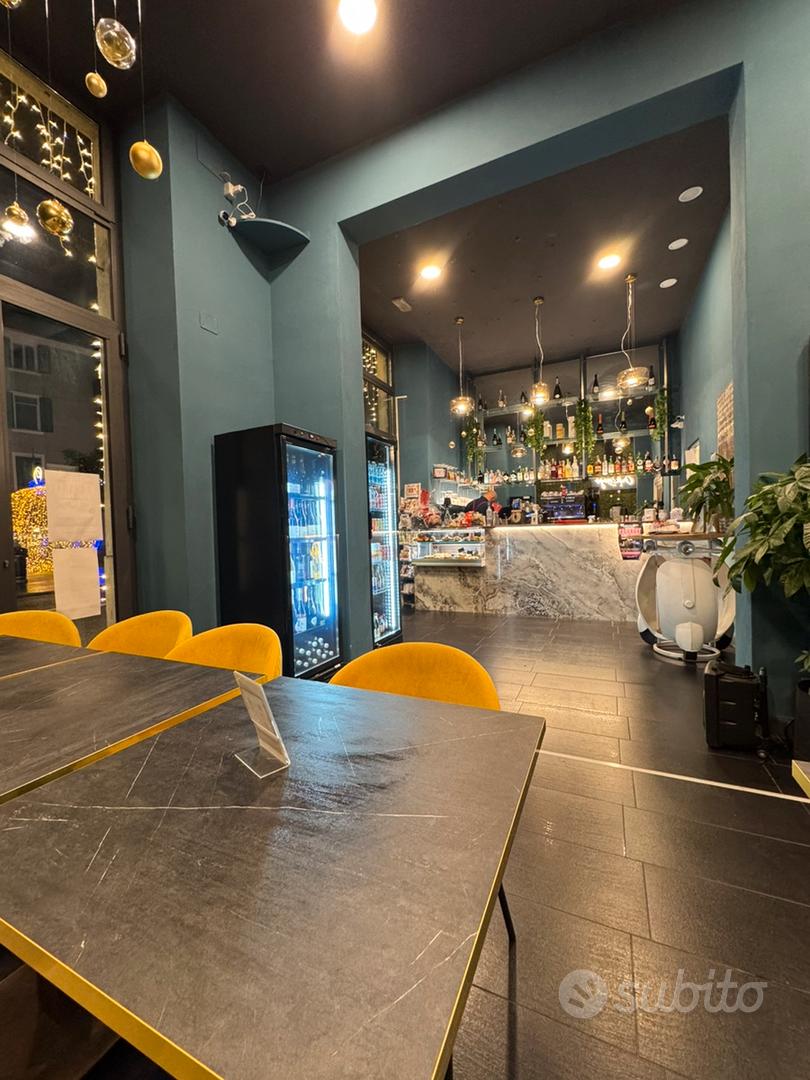 Bar / ristorante in centro città nuovo con dehor