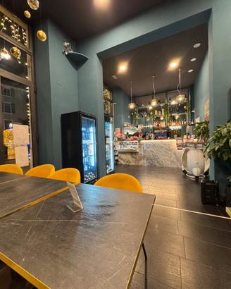 Bar / ristorante in centro città nuovo con dehor