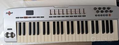 Tastiera midi m-audio oxygen 49