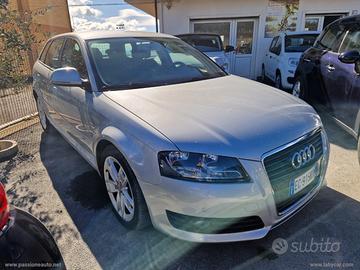 AUDI A3 SPB 1.6 TDI 105 CV CR Ambition