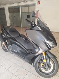 Tmax 530 SX Abs Sport Edition