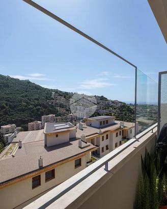 4 LOCALI A GENOVA