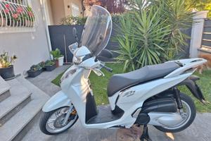 Honda Sh 300
