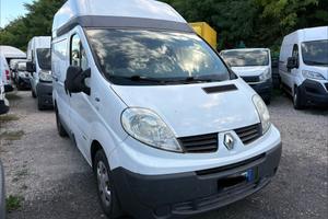Renault trafic tetto alto diesel anno 2012