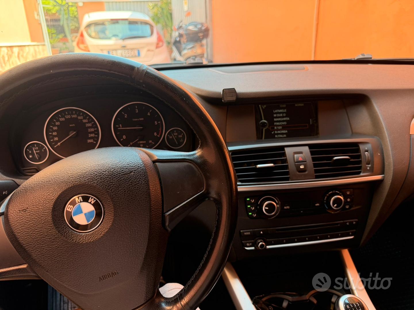 BMW X3 2011 photo 3