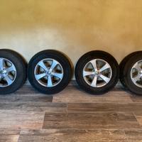 4 cerchi R16 Volkswagen + gomme da neve