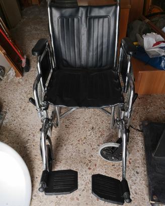 sedia per invalidi 