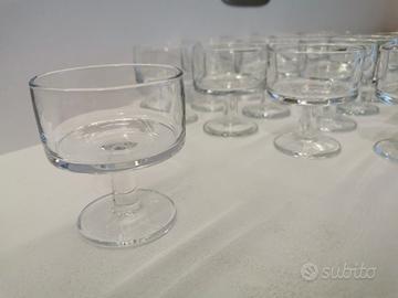 16 bicchieri per champagne anni 70