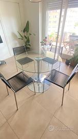 Tavolo in cristallo rotondo