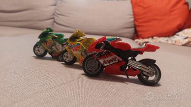 Moto giocattolo per bambini