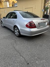 Mercedes Classe E270 cdi Avantgard  anno 2005