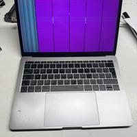MacBook pro 13 2017
