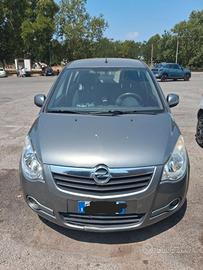 Opel agila