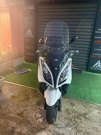 Kymco downtown 300 ie