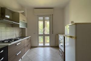 3 LOCALI A CANELLI