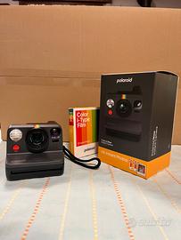 Polaroid Now gen 3 + 13 foto incluse - come nuova