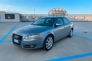 Audi A4 2.0 TDI 140CV 115000KM