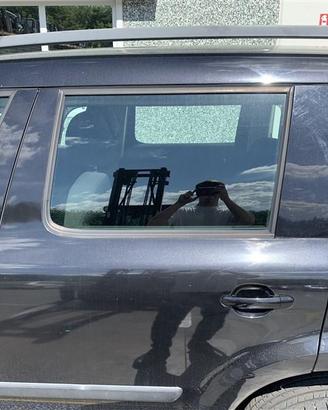 PORTIERA POSTERIORE SINISTRA SKODA Yeti 1° Serie