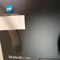 Konica Minolta bizhub C250i – Quasi nuova, solo 10