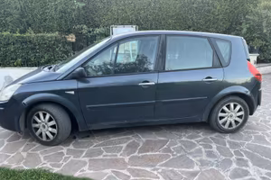Renault Scenic 1.4 - 6 marce Benzina/GPL
