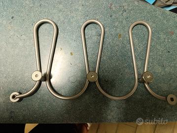 Appendiabiti da parete