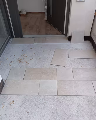 PIASTRELLE NUOVE R11