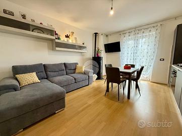 4 LOCALI A ROCCA DI MEZZO