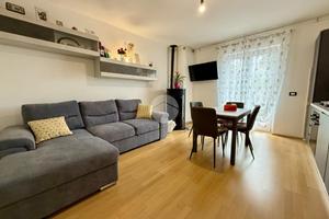 4 LOCALI A ROCCA DI MEZZO