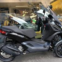 PIAGGIO MP3 300 Hpe ABS E5