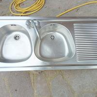 Lavabo in acciaio FRANKE