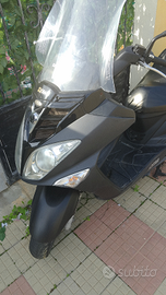 Scooter Sym JoyRide 200