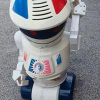 Gioco x bimbi Emilio robot anni 90