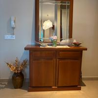 Mobile ingresso più specchio