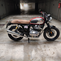 Royal enfield interceptor 650 - 2022 + accessori