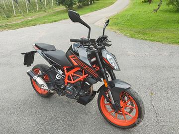 KTM 125 Duke - 2022