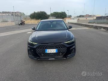 Audi A1 citycarver 30 TFSI Admired