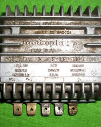 Regolatore Di Tensione