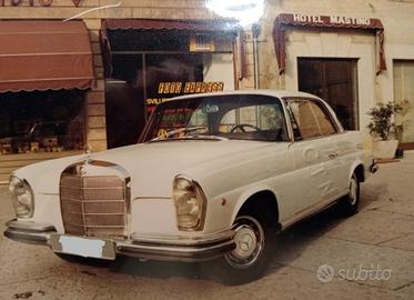 MERCEDES Coupe W111 220 Se