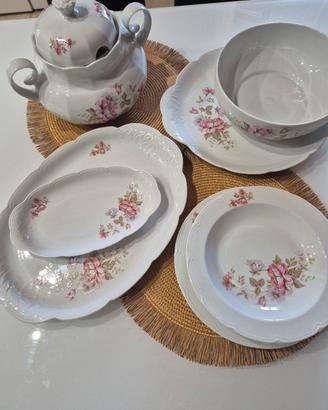 Servizio piatti SAINT CROIX  completo 41 pezzi