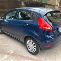 Ford fiesta anno 2010